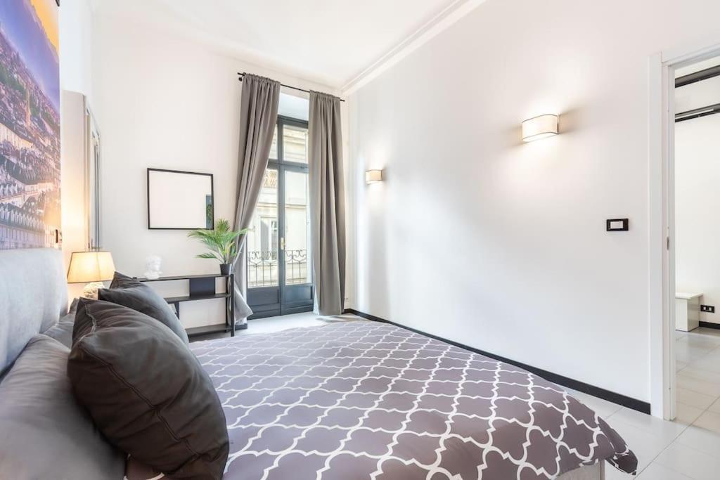 Historical Suite - Pieno Centro - Porta Nuova- Piazza Castello Torino Esterno foto